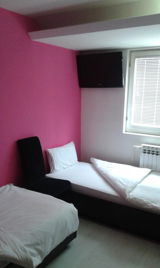 Motel Park Rogatica Экстерьер фото