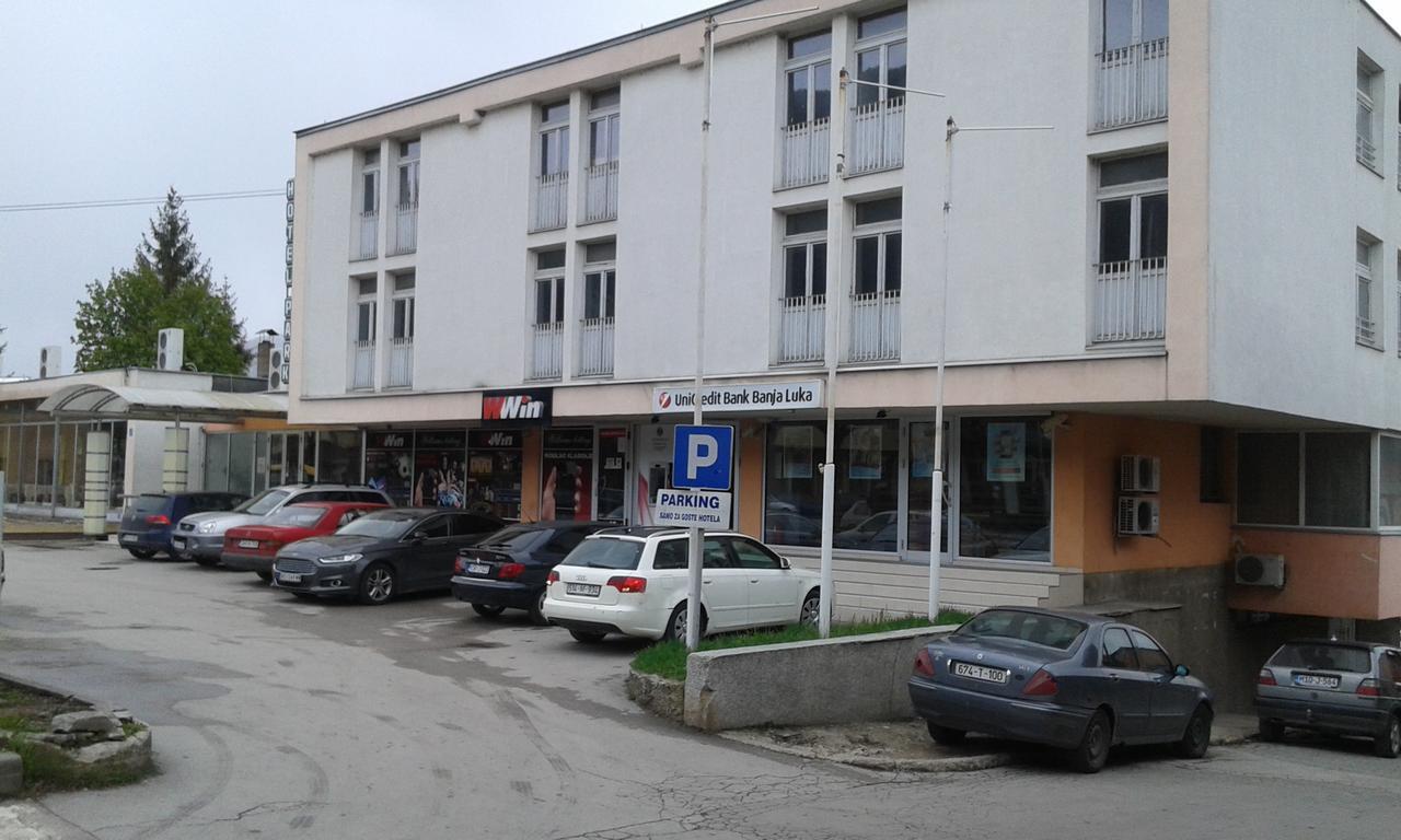 Motel Park Rogatica Экстерьер фото